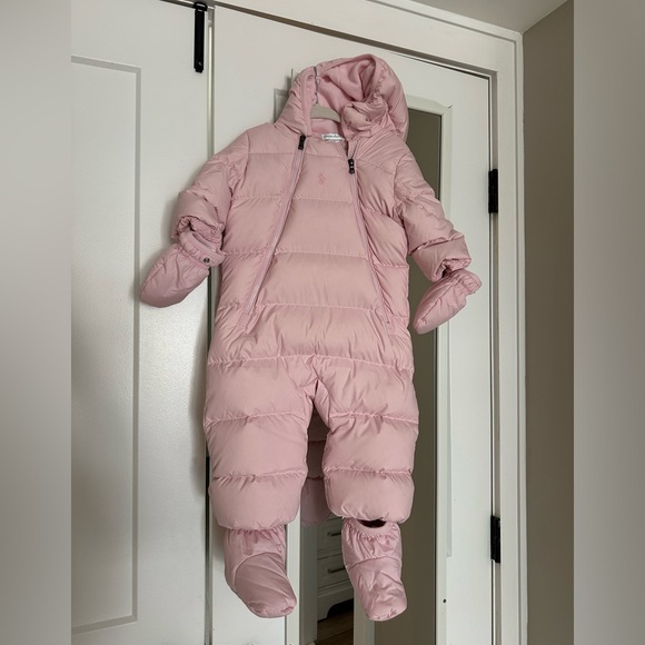 Water-repellent Hooded Bunting - Picture 6 of 9